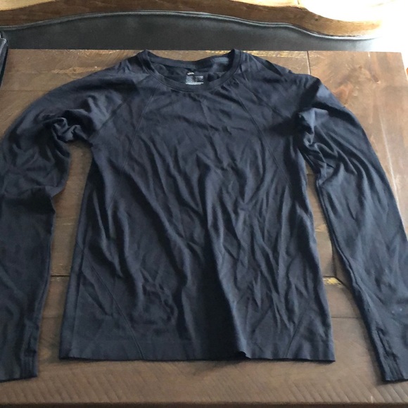 All In Motion Work-out Top - Picture 5 of 7